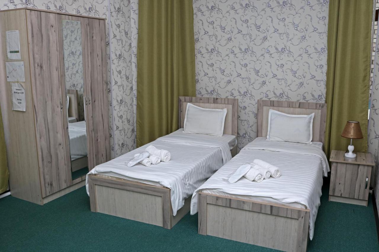 Chinor Garden Hotel - Free Airport Pick-Up And Drop-Off Tasjkent Eksteriør bilde