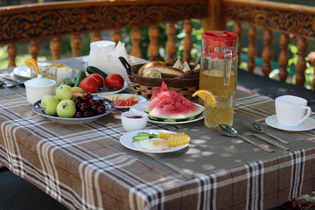 Chinor Garden Hotel - Free Airport Pick-Up And Drop-Off Tasjkent Eksteriør bilde