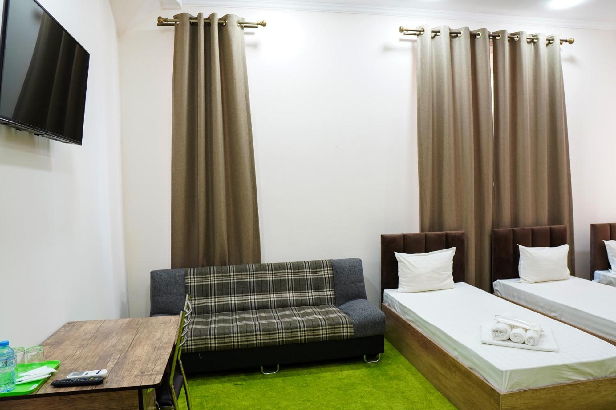 Chinor Garden Hotel - Free Airport Pick-Up And Drop-Off Tasjkent Eksteriør bilde