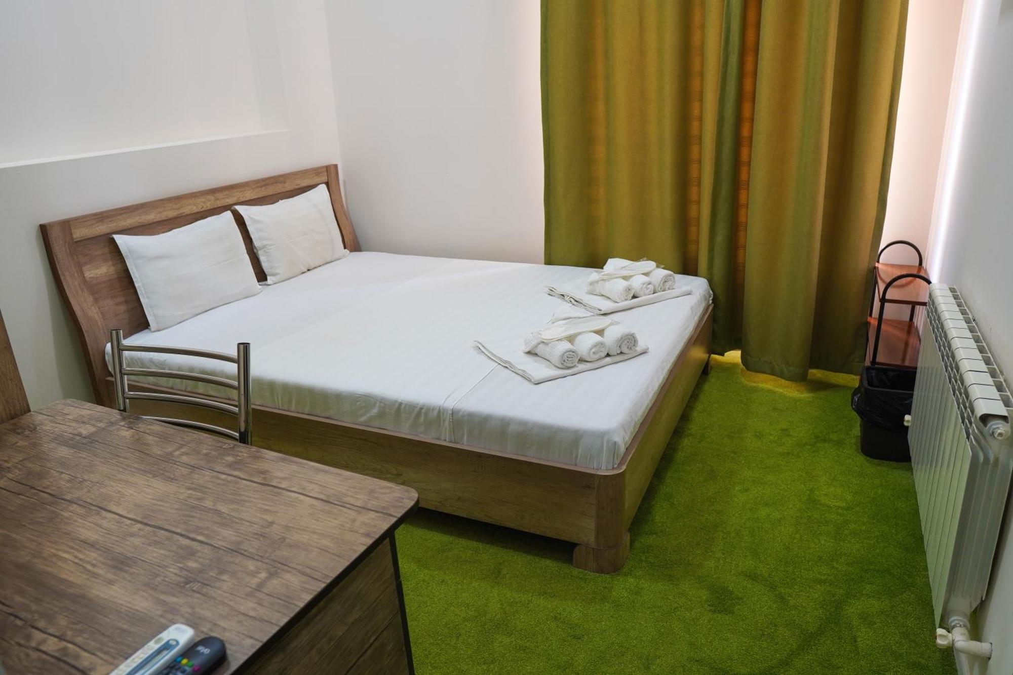 Chinor Garden Hotel - Free Airport Pick-Up And Drop-Off Tasjkent Eksteriør bilde