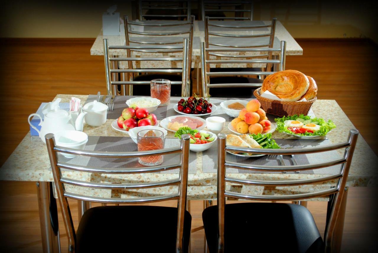 Chinor Garden Hotel - Free Airport Pick-Up And Drop-Off Tasjkent Eksteriør bilde
